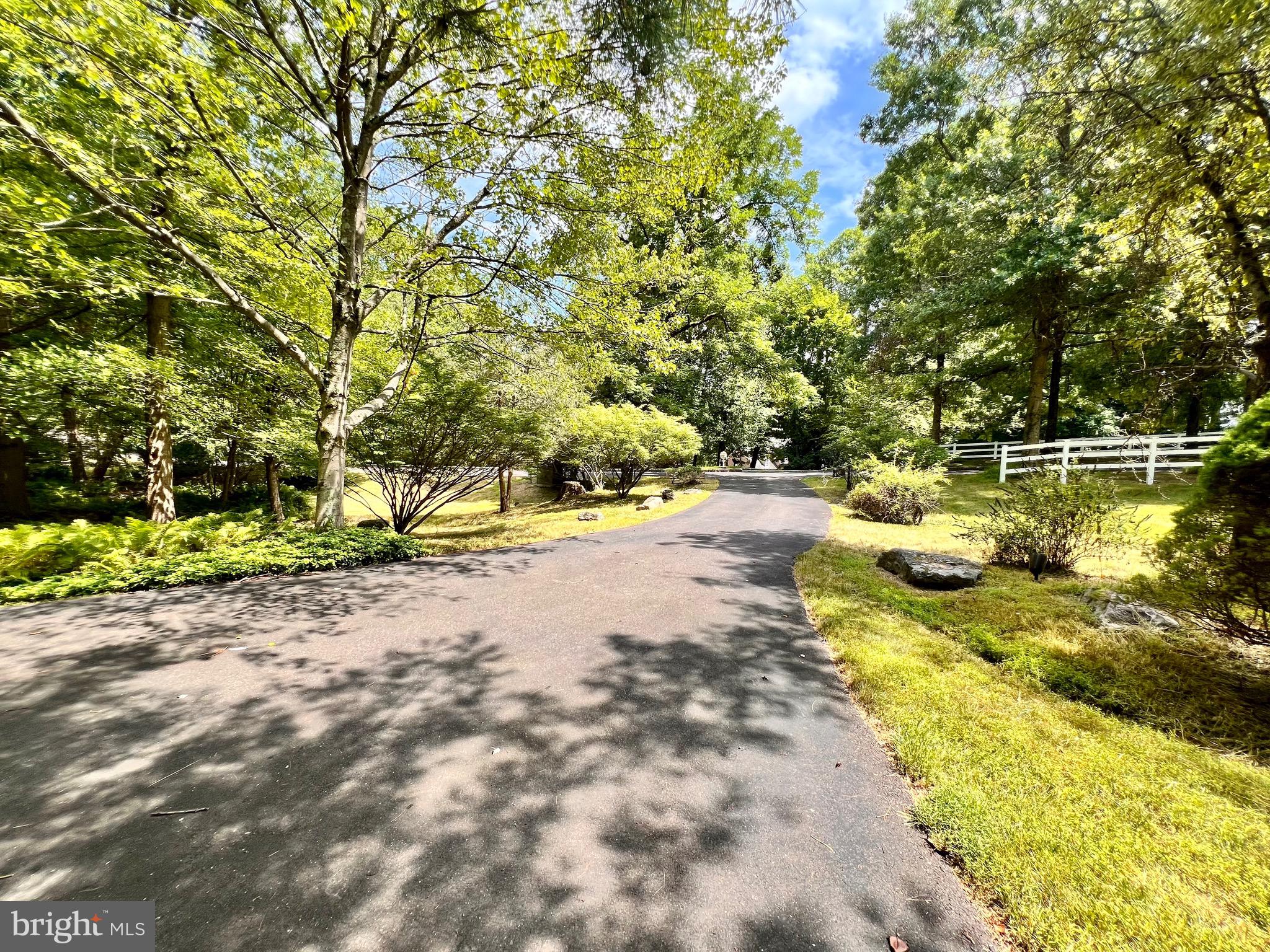 ASH MILL - Residential