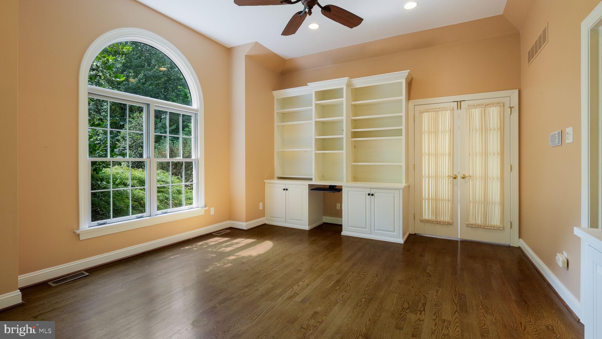 ASH MILL - Residential