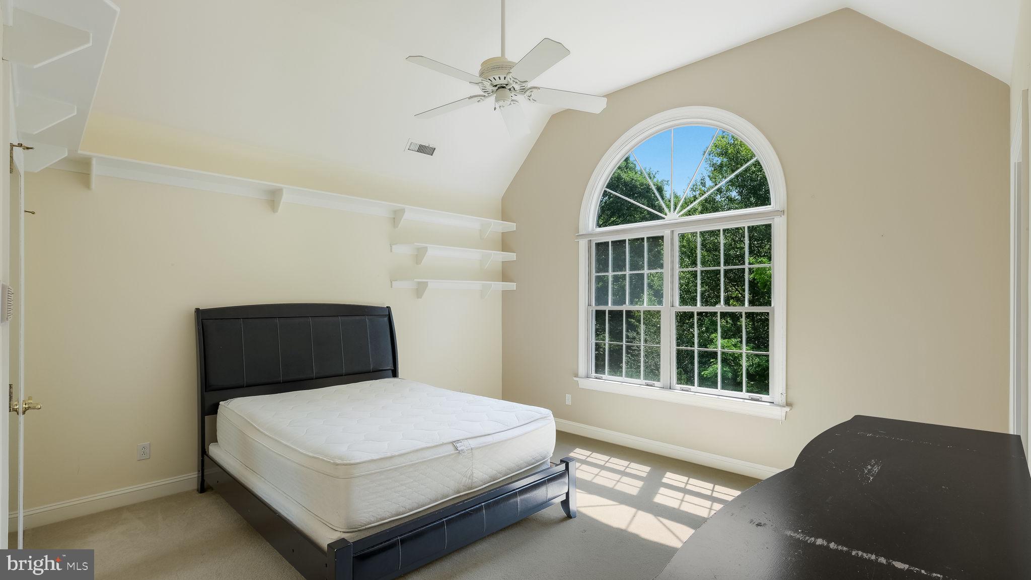 ASH MILL - Residential