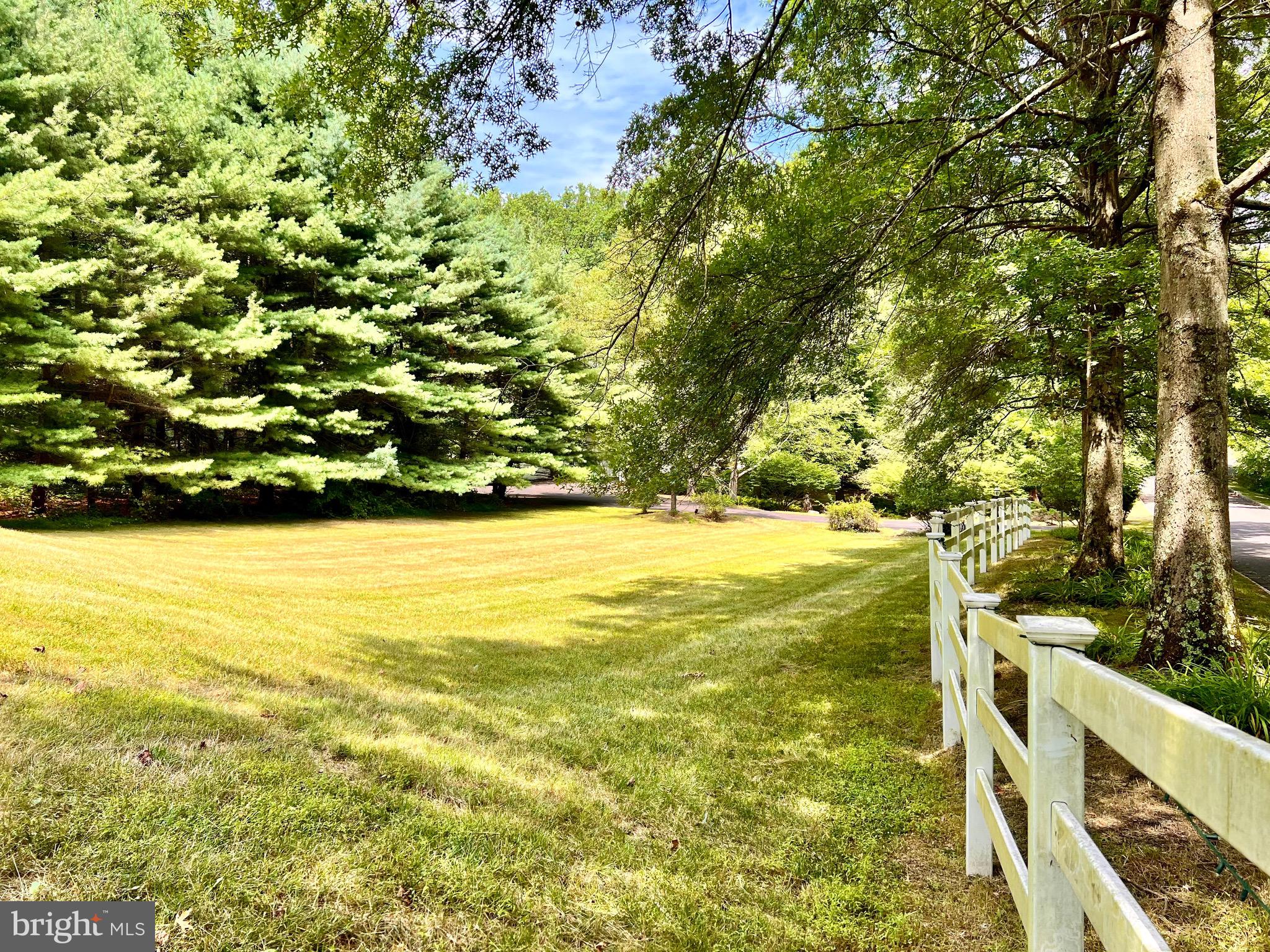 ASH MILL - Residential