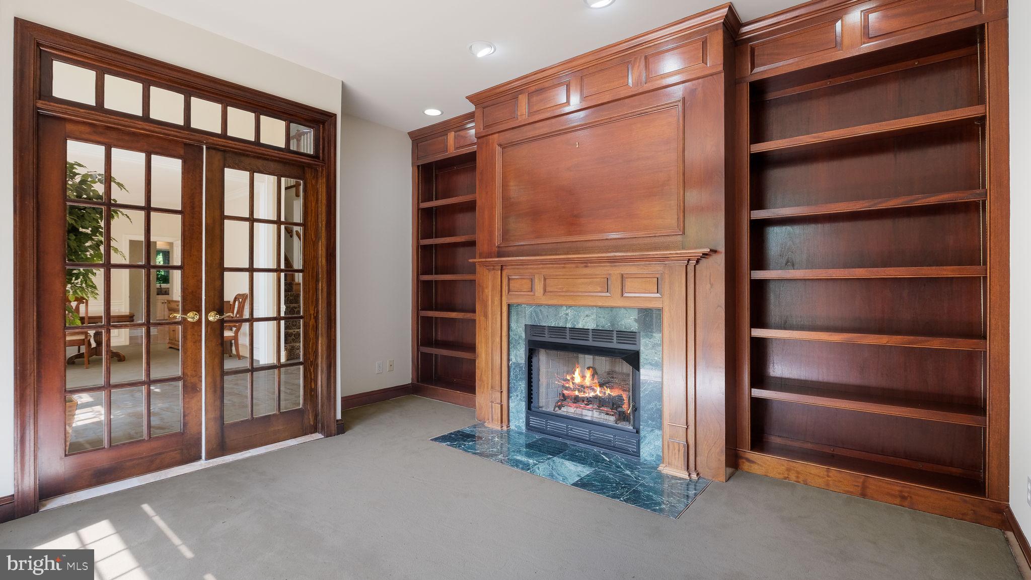 ASH MILL - Residential