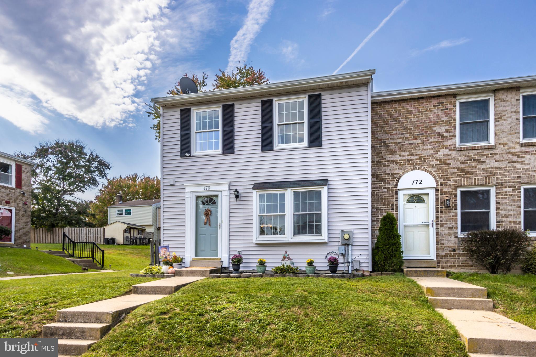 AMBER MEADOWS - Residential