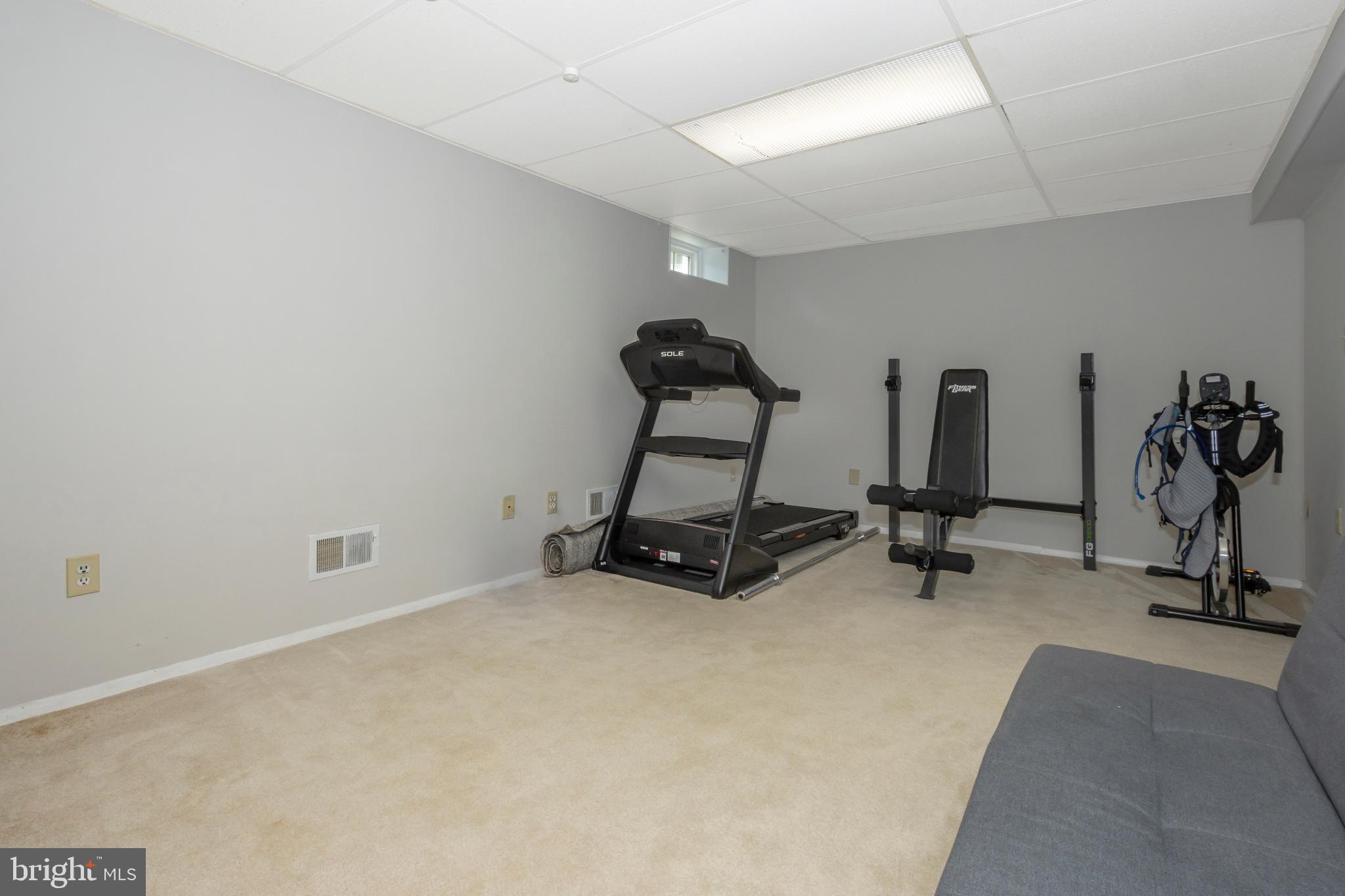 AMBER MEADOWS - Residential