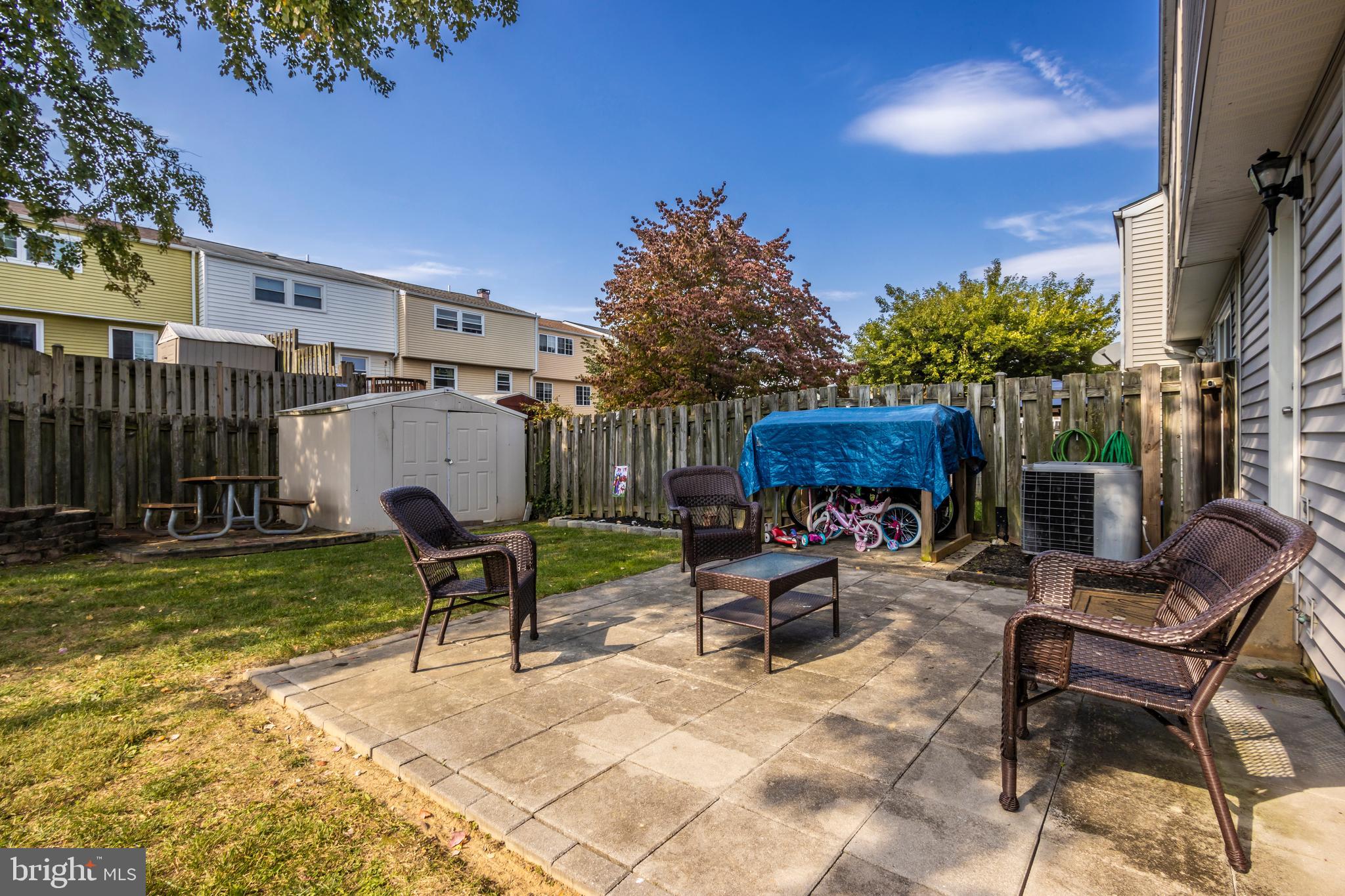 AMBER MEADOWS - Residential