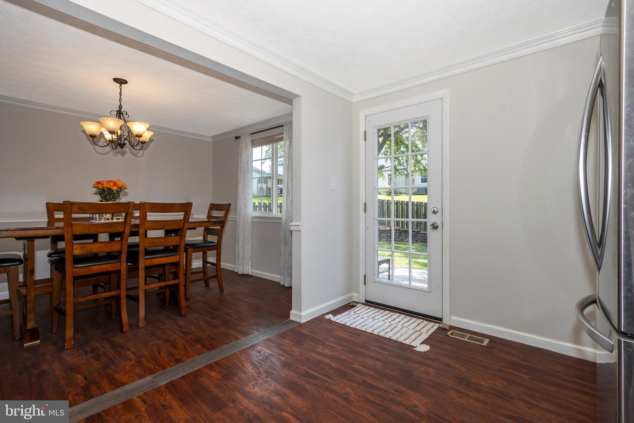 AMBER MEADOWS - Residential