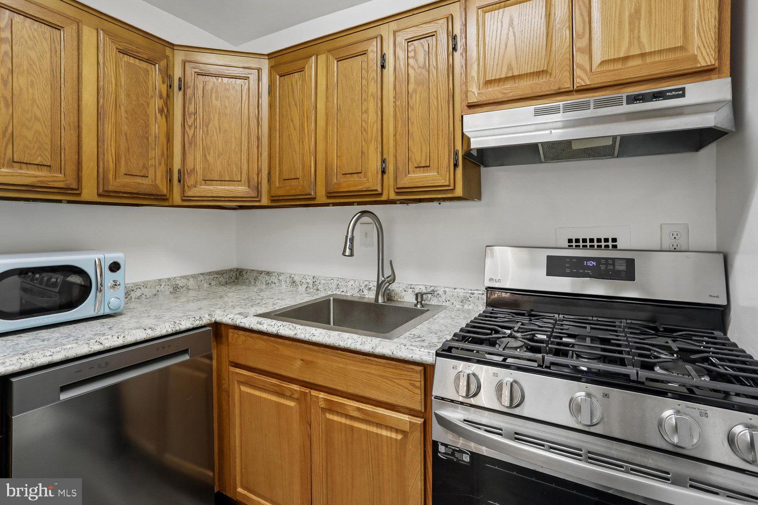 2939 VAN NESS STREET NW 204