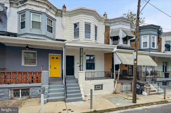 223 N AVONDALE ST, PHILADELPHIA, PA 19139 - Image c4cb66fdb39ce60726e8f5b478ff80aa/2336460668