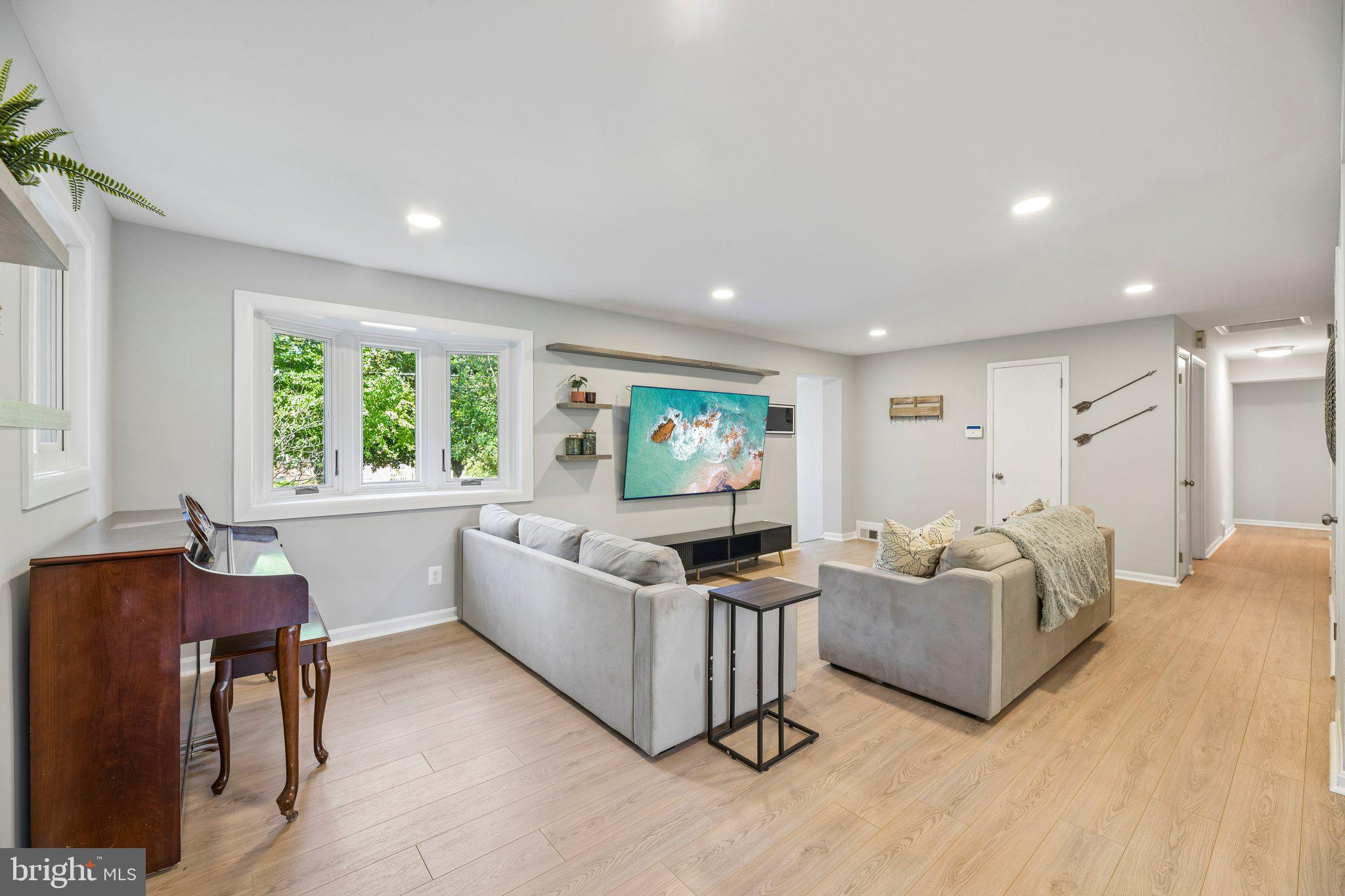 3237 DYE DRIVE