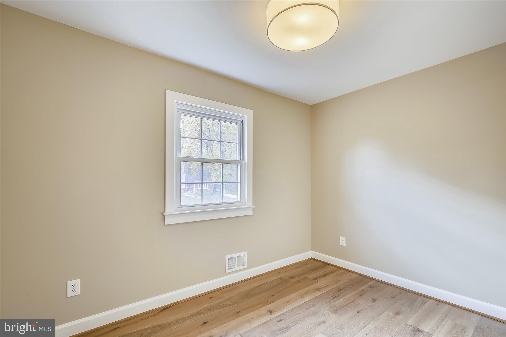 ROLLING VALLEY - Residential