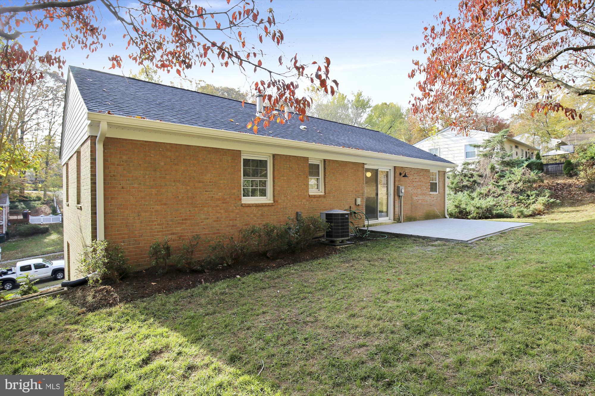 ROLLING VALLEY - Residential