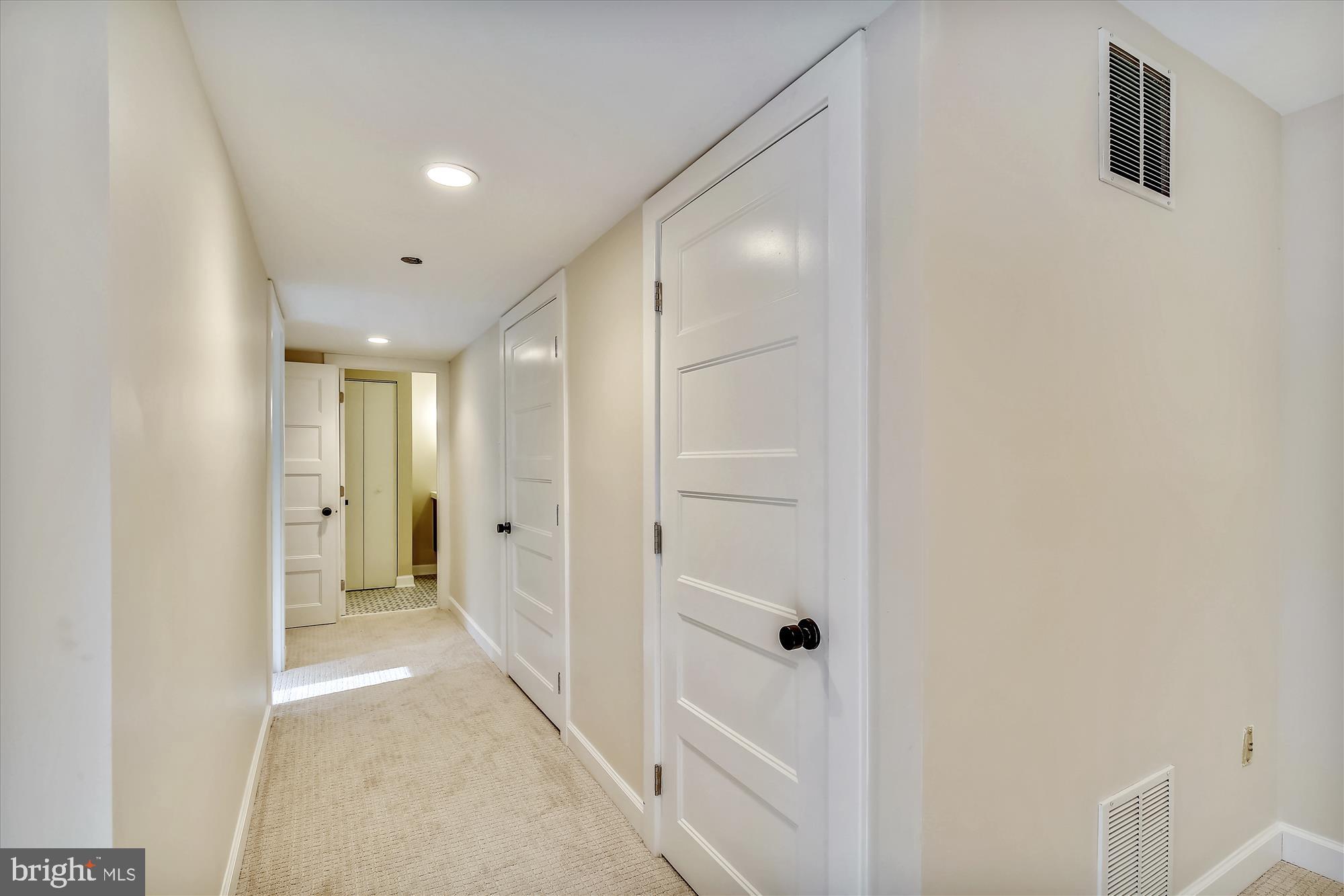 ROLLING VALLEY - Residential