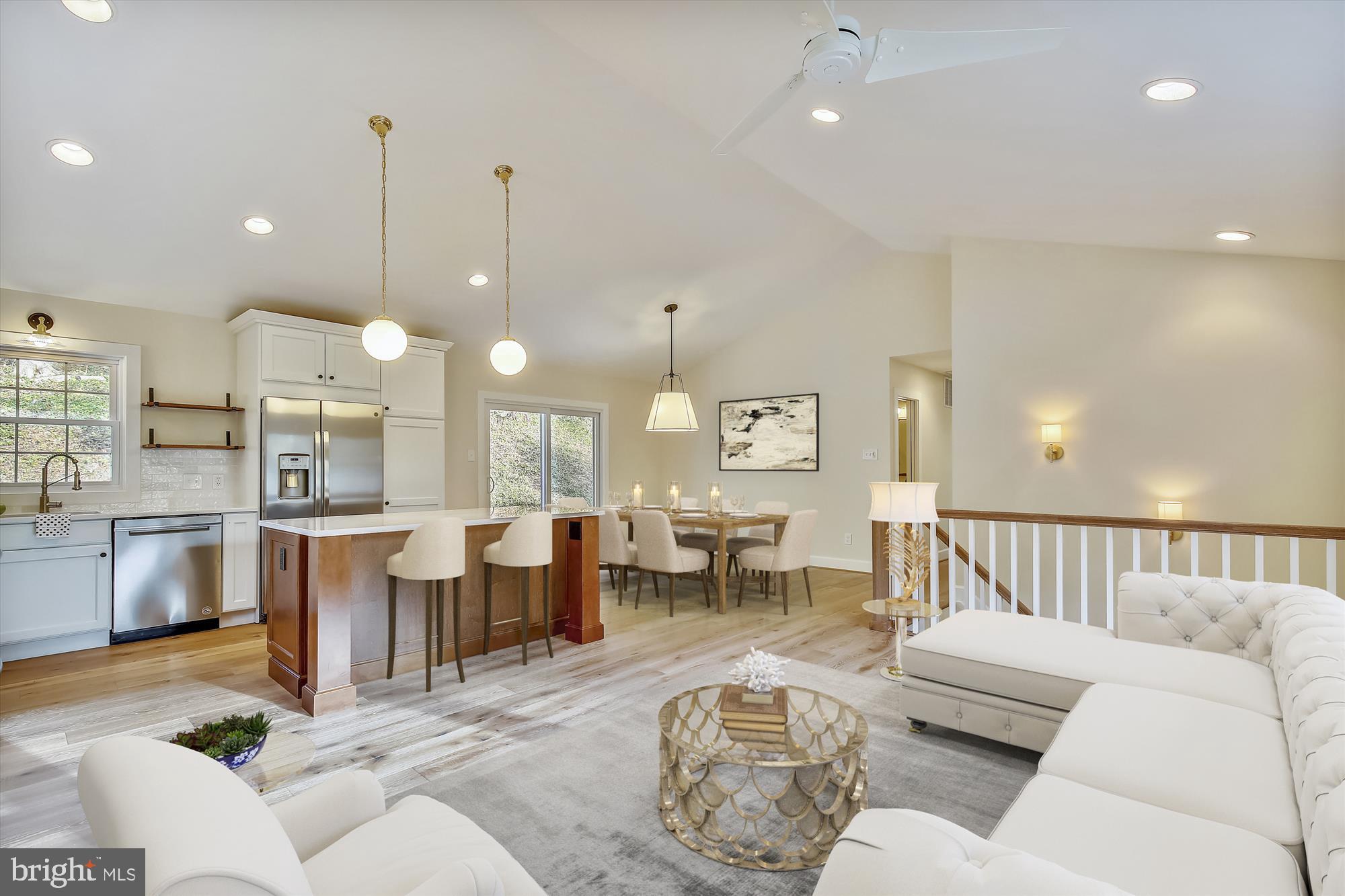 ROLLING VALLEY - Residential