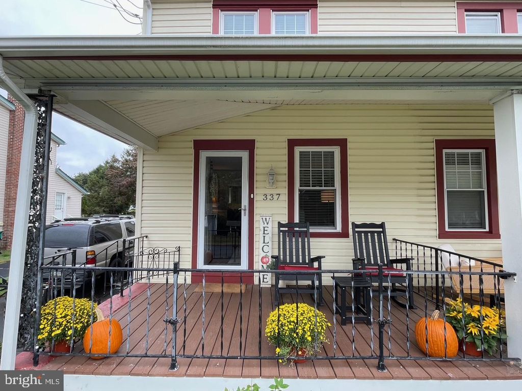 Photo of 337 S Lincoln Avenue, NEWTOWN, PA 18940 (MLS # PABU2107434)