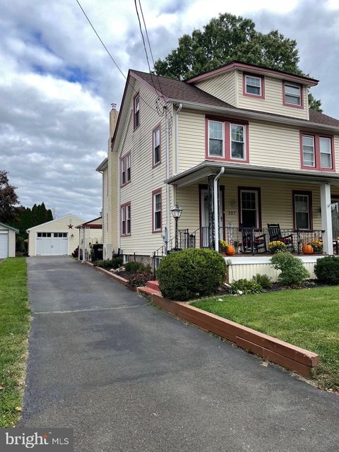 Photo of 337 S Lincoln Avenue, NEWTOWN, PA 18940 (MLS # PABU2107434)