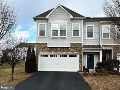 23615 Rose Leigh Terrace, Brambleton, VA MLS: VALO2116306