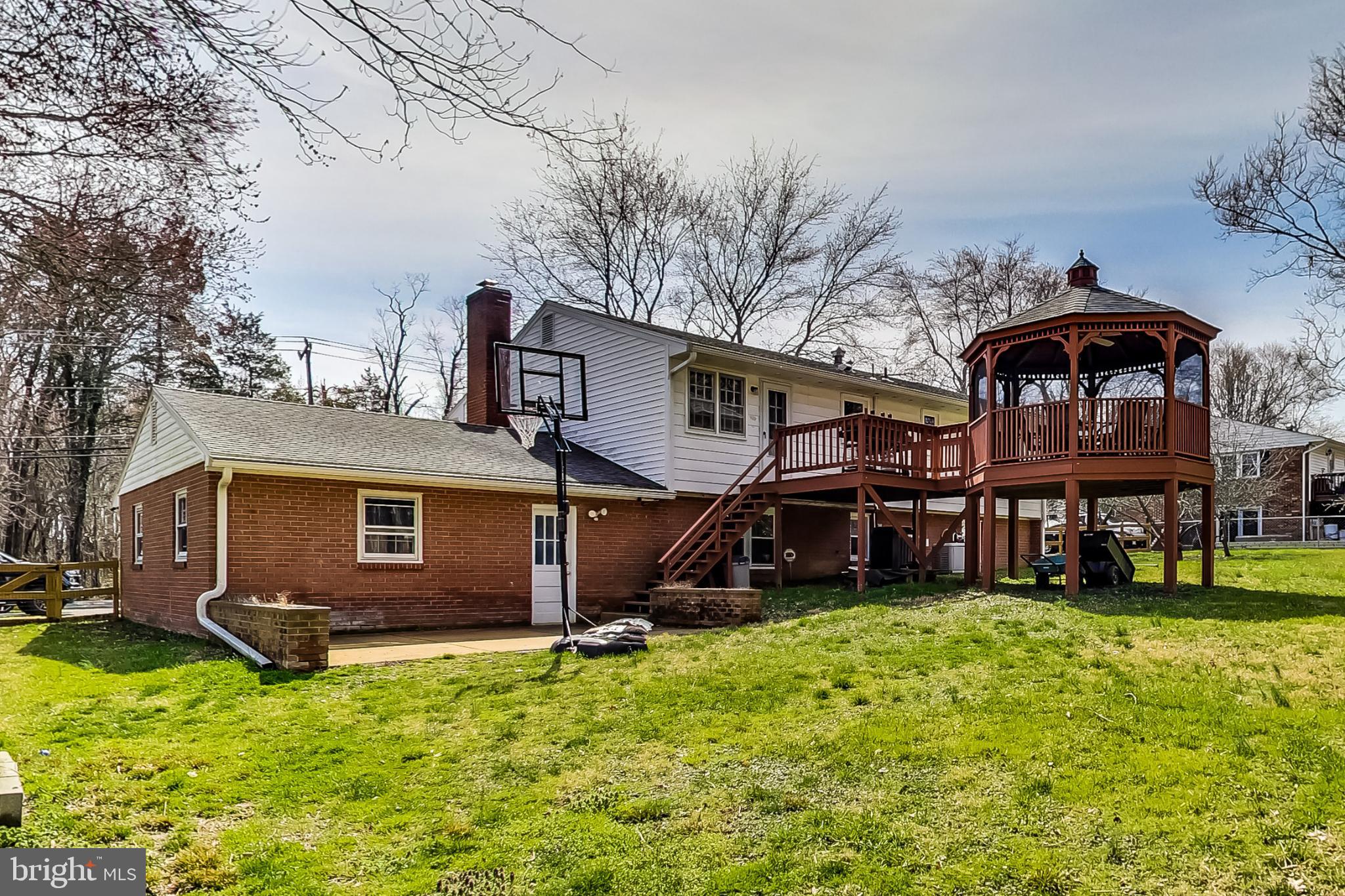 TIMOTHY PARK - Residential