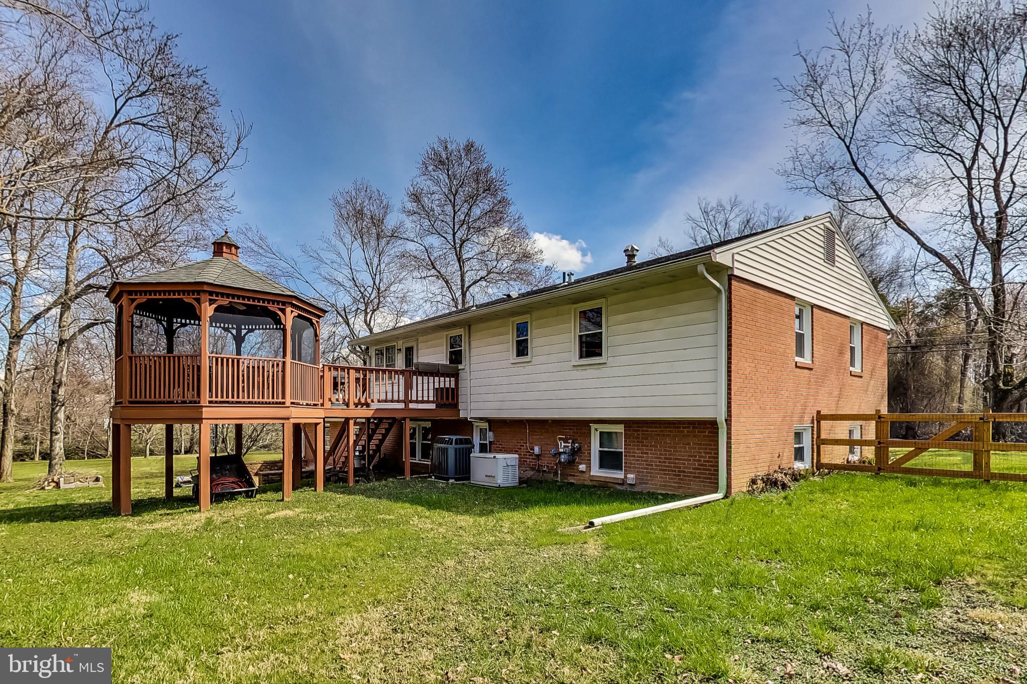 TIMOTHY PARK - Residential