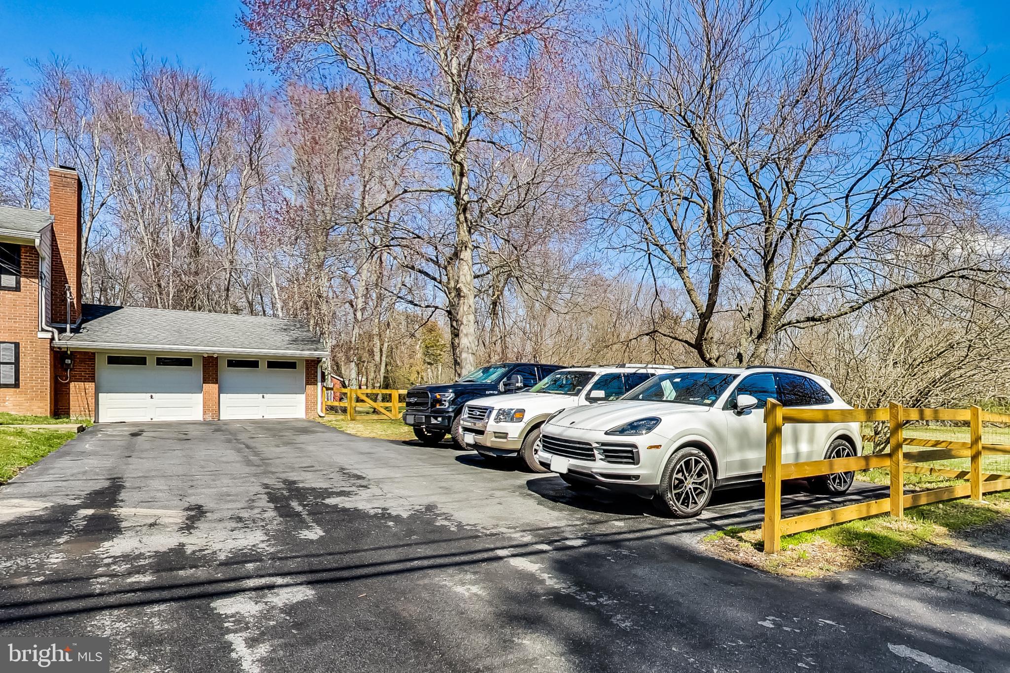 TIMOTHY PARK - Residential