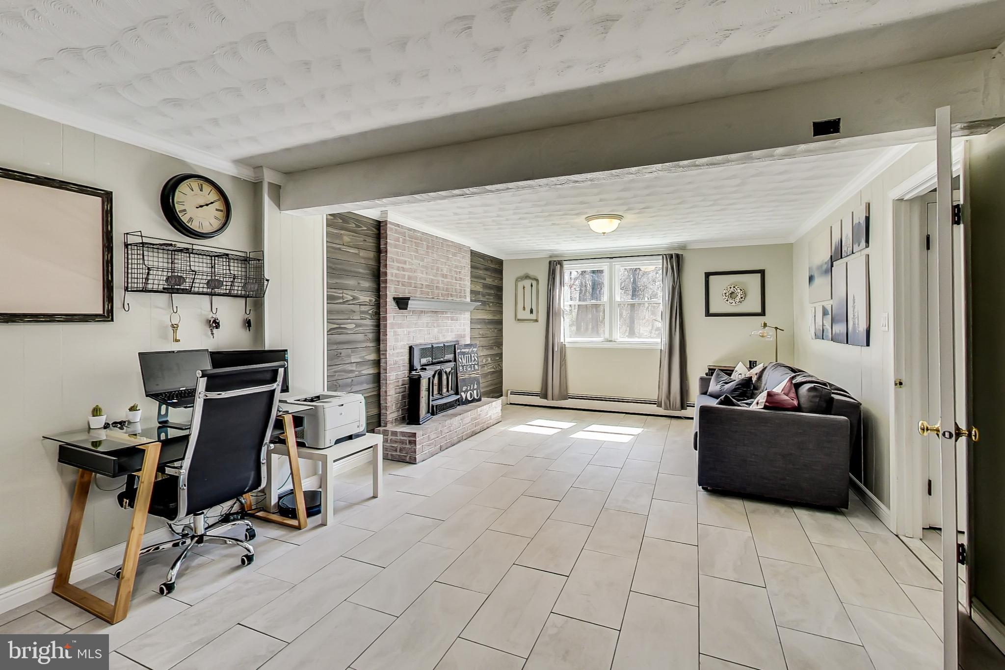 TIMOTHY PARK - Residential