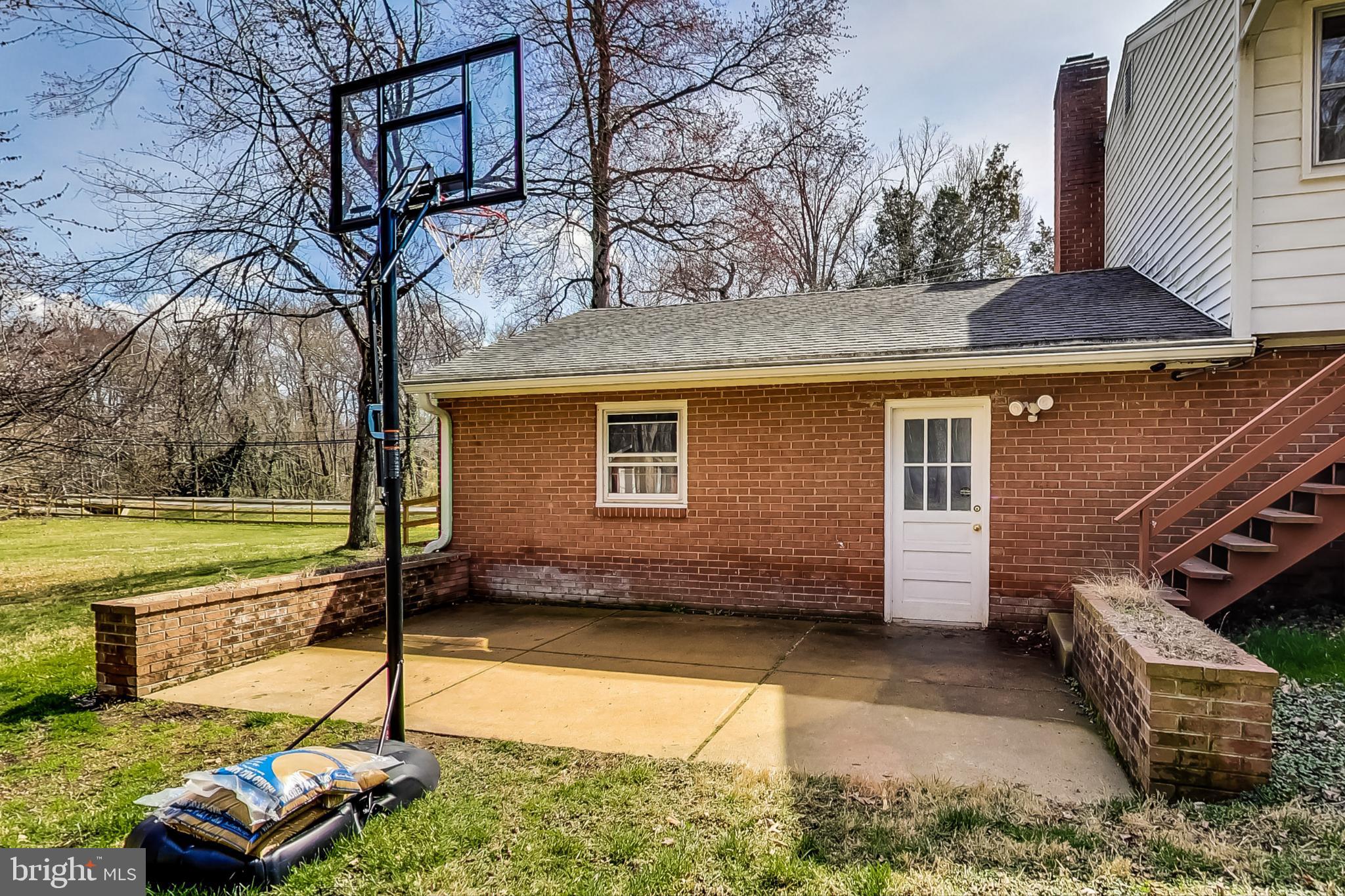 TIMOTHY PARK - Residential