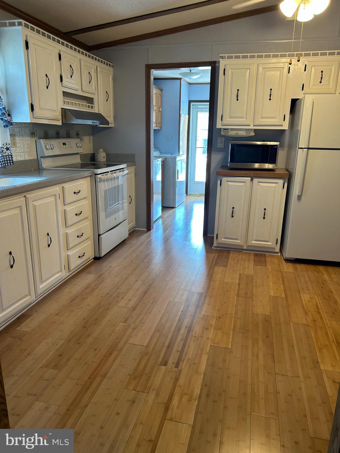 WILLIAMS ESTATES - Residential