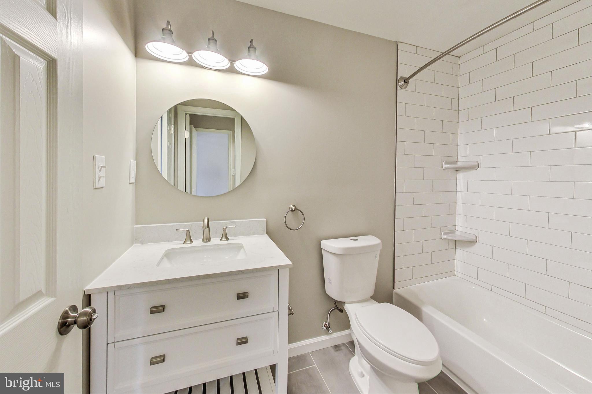 CLUB HILL - Residential