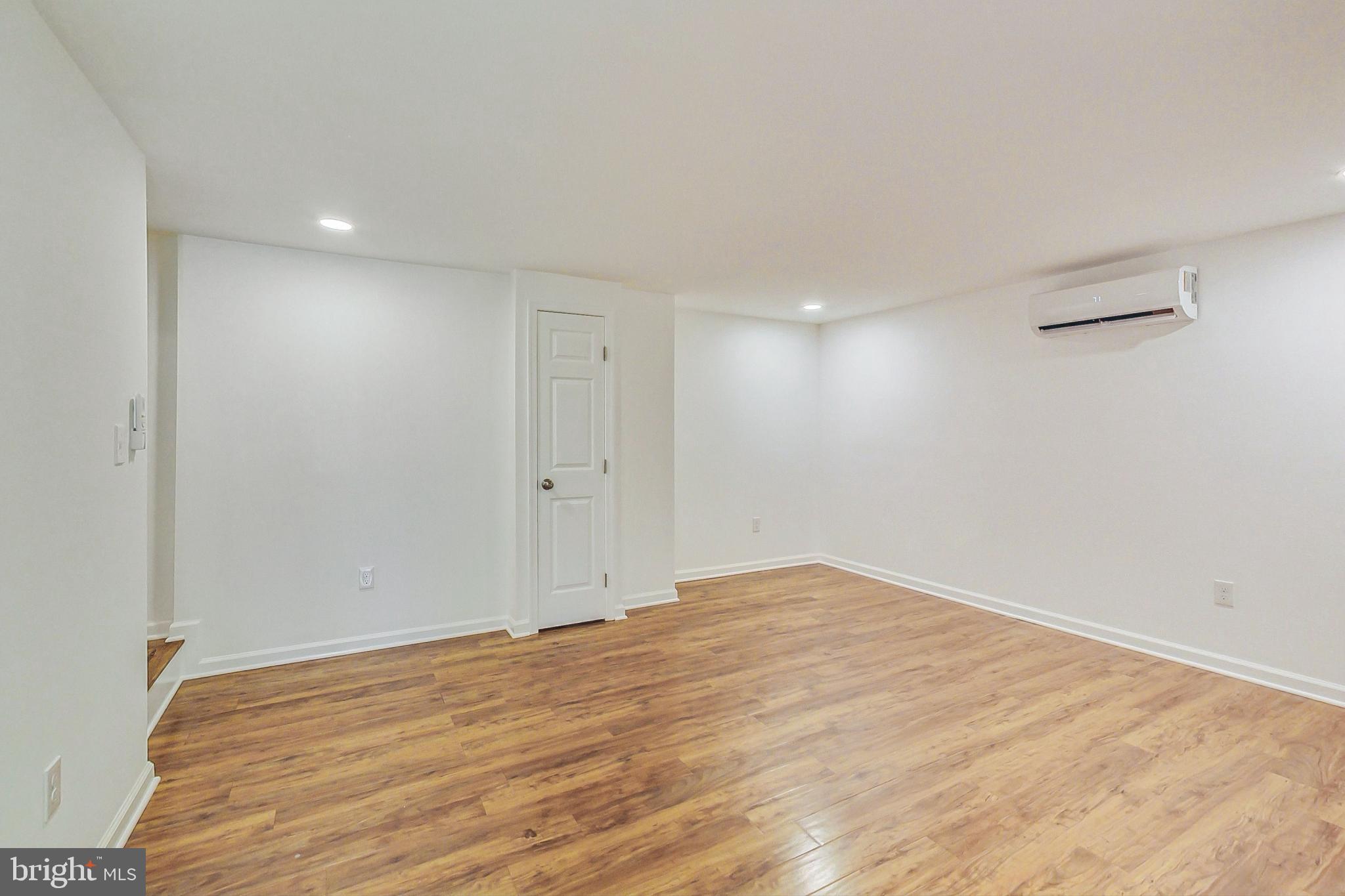 CLUB HILL - Residential