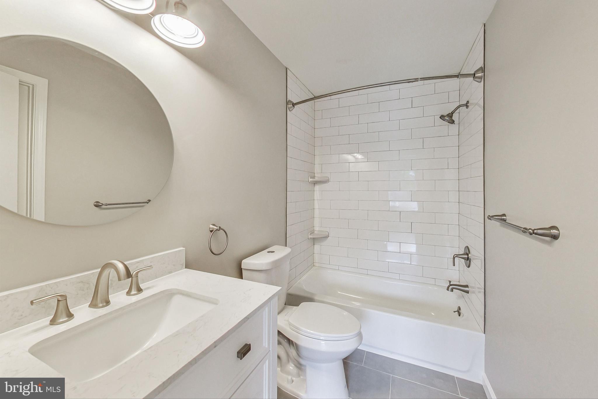 CLUB HILL - Residential