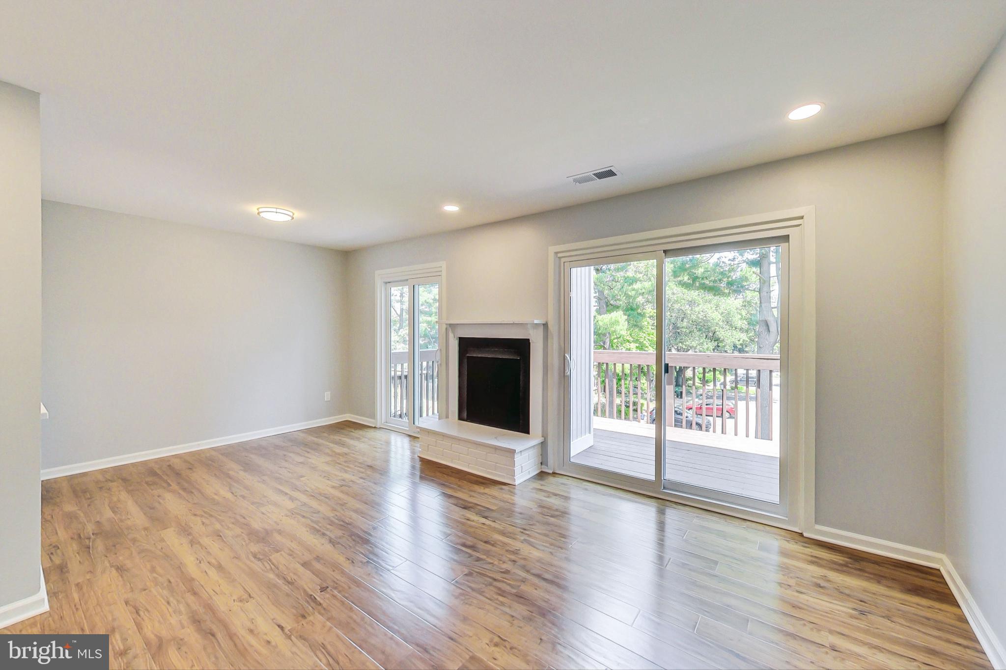 CLUB HILL - Residential