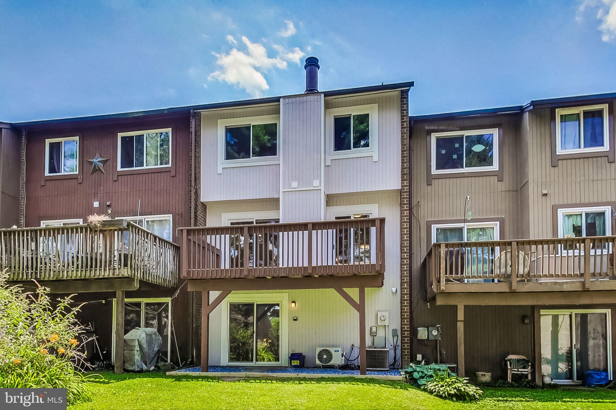 CLUB HILL - Residential