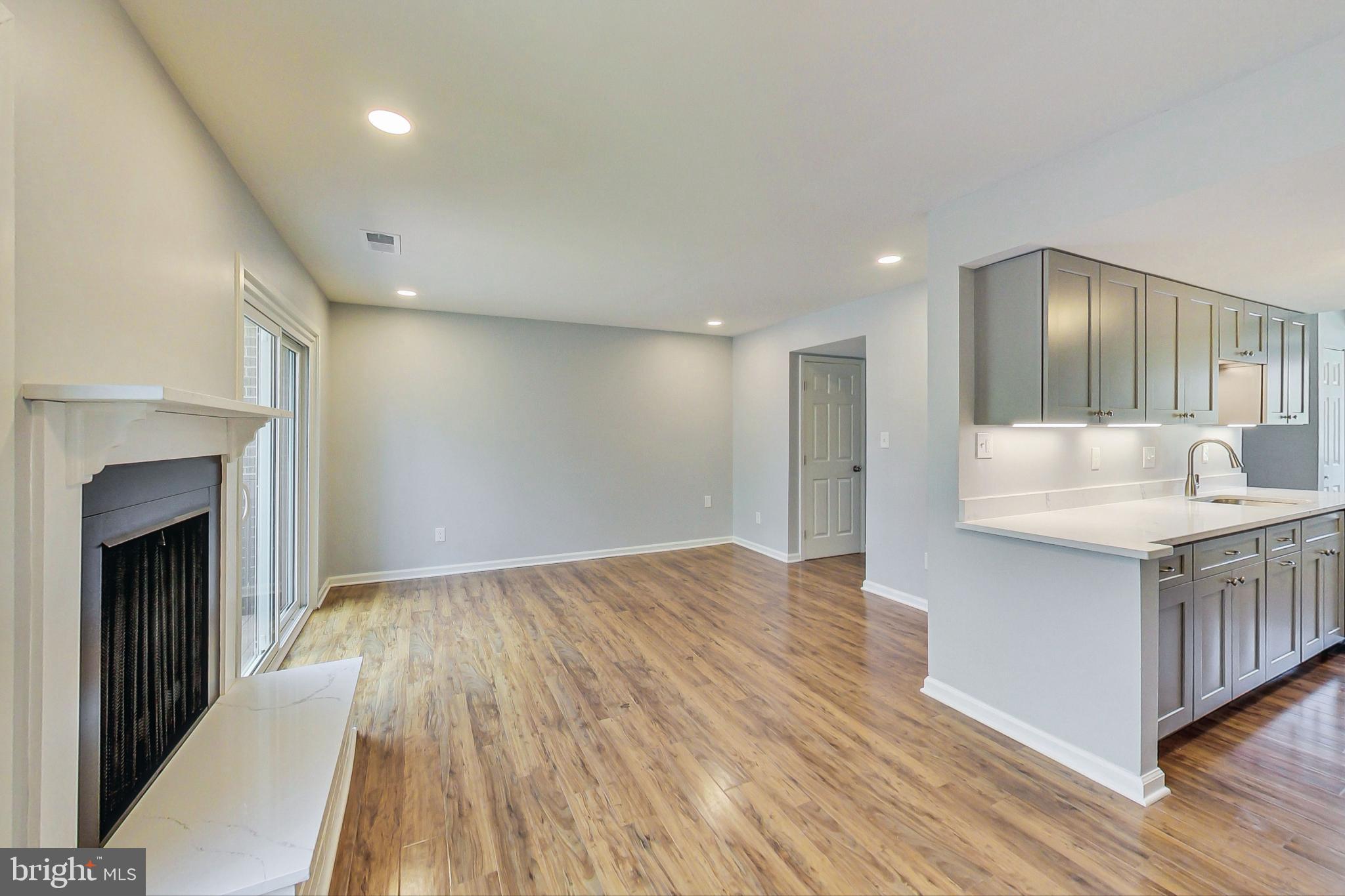 CLUB HILL - Residential