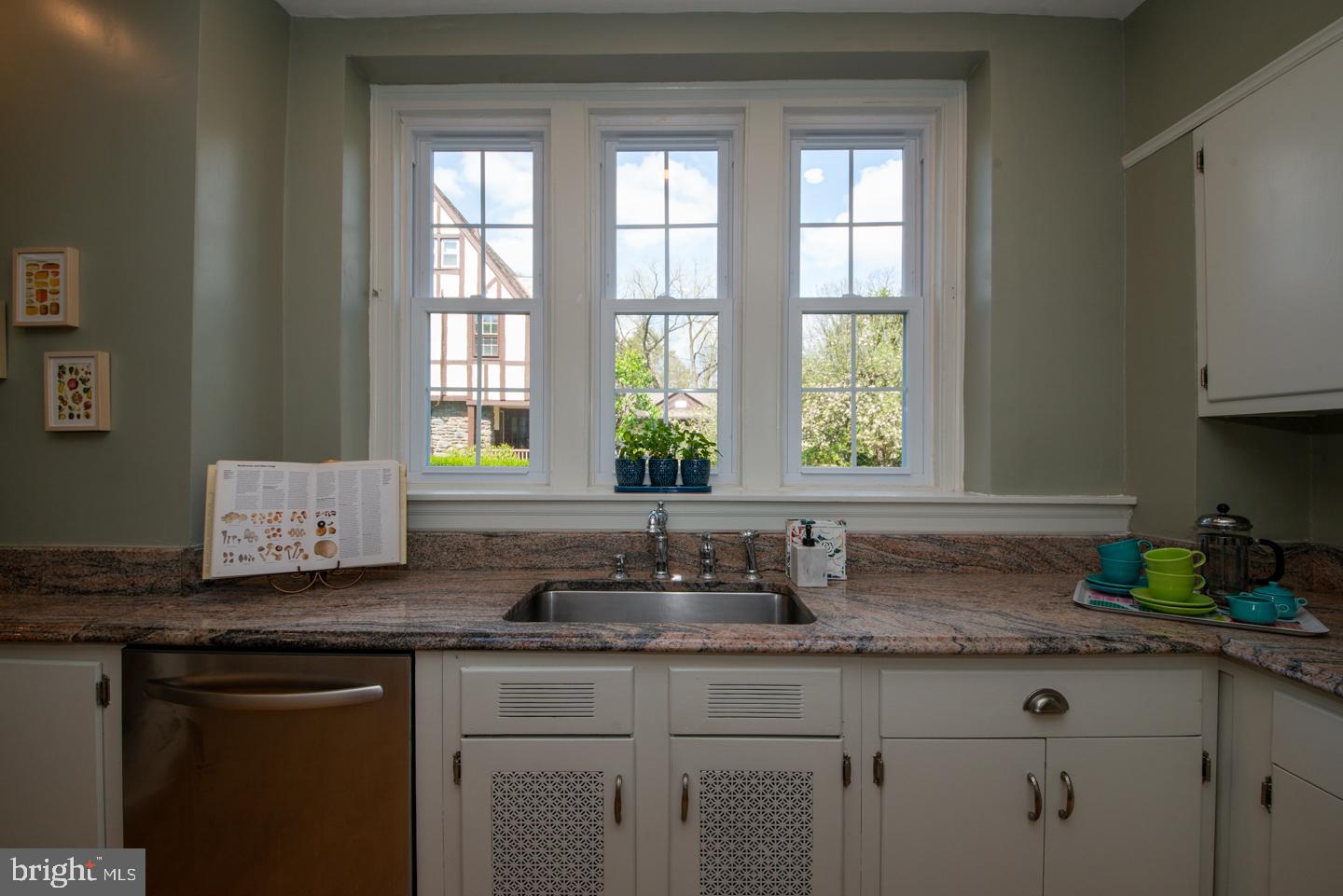 ELKINS PARK - Residential