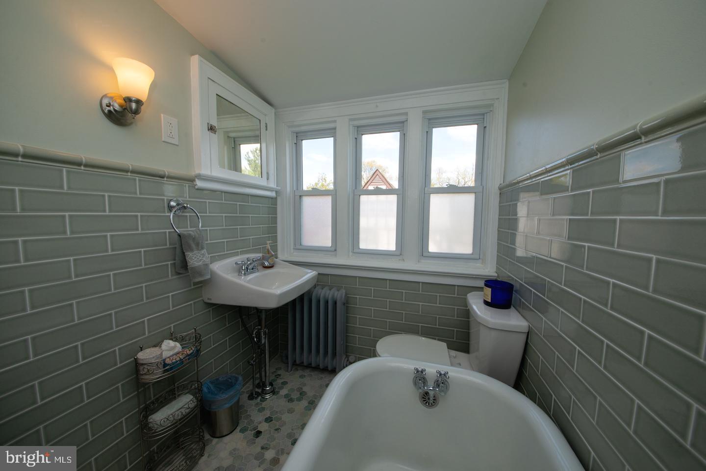 ELKINS PARK - Residential