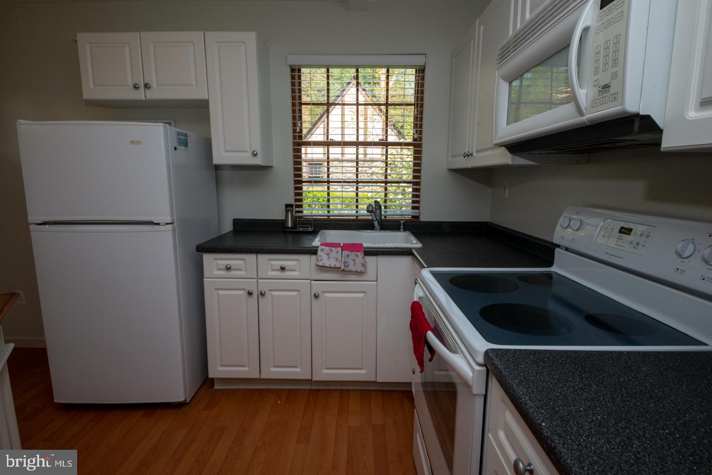ELKINS PARK - Residential