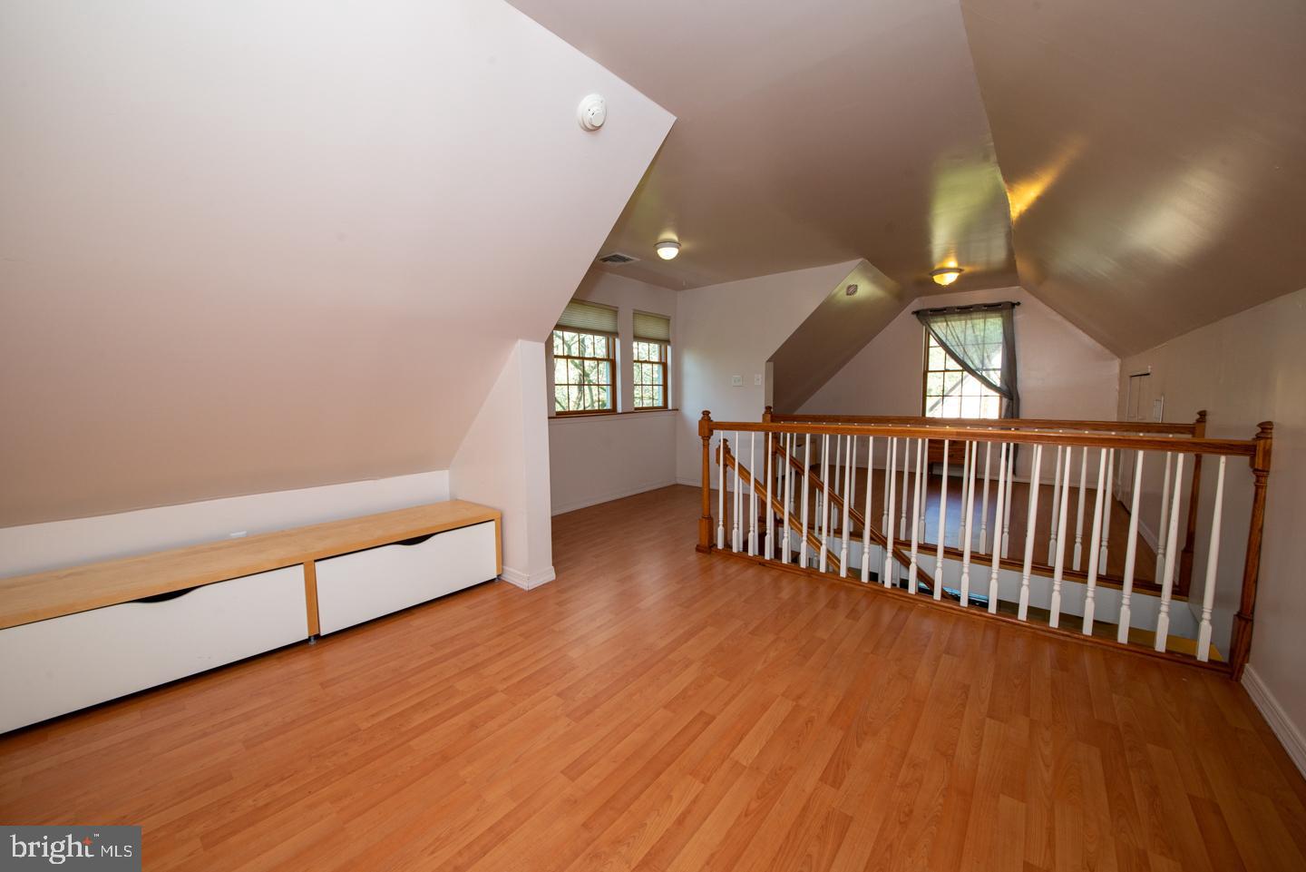 ELKINS PARK - Residential