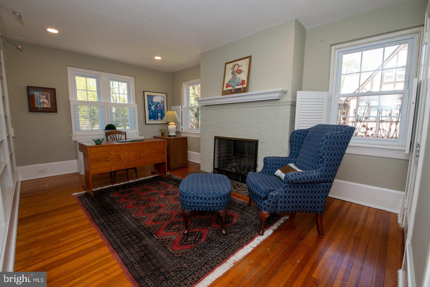 ELKINS PARK - Residential
