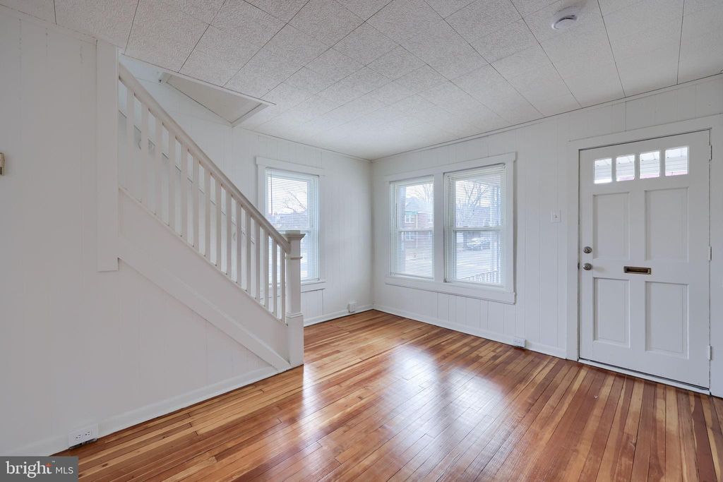 Photo of 665 Lehigh Avenue, LANCASTER, PA 17602 (MLS # PALA2081464)