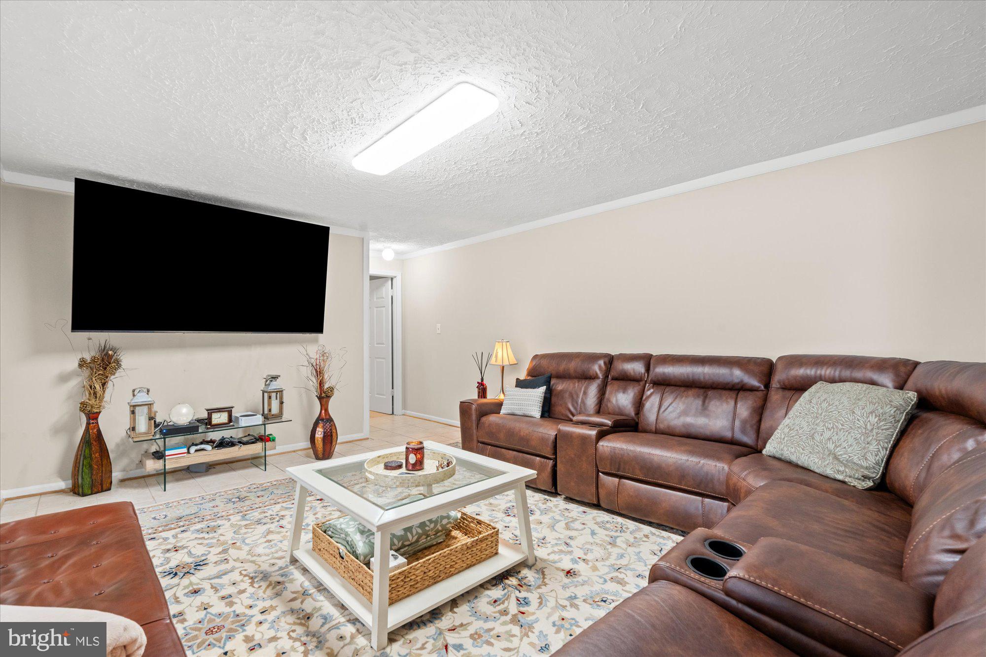 MINNIEVILLE MANOR - Residential