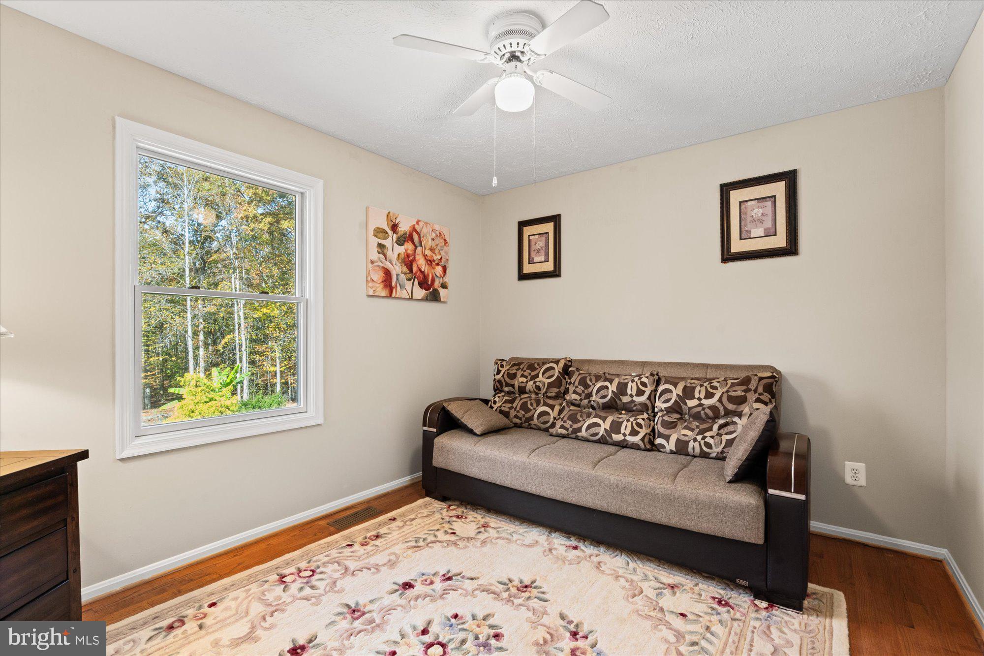 MINNIEVILLE MANOR - Residential