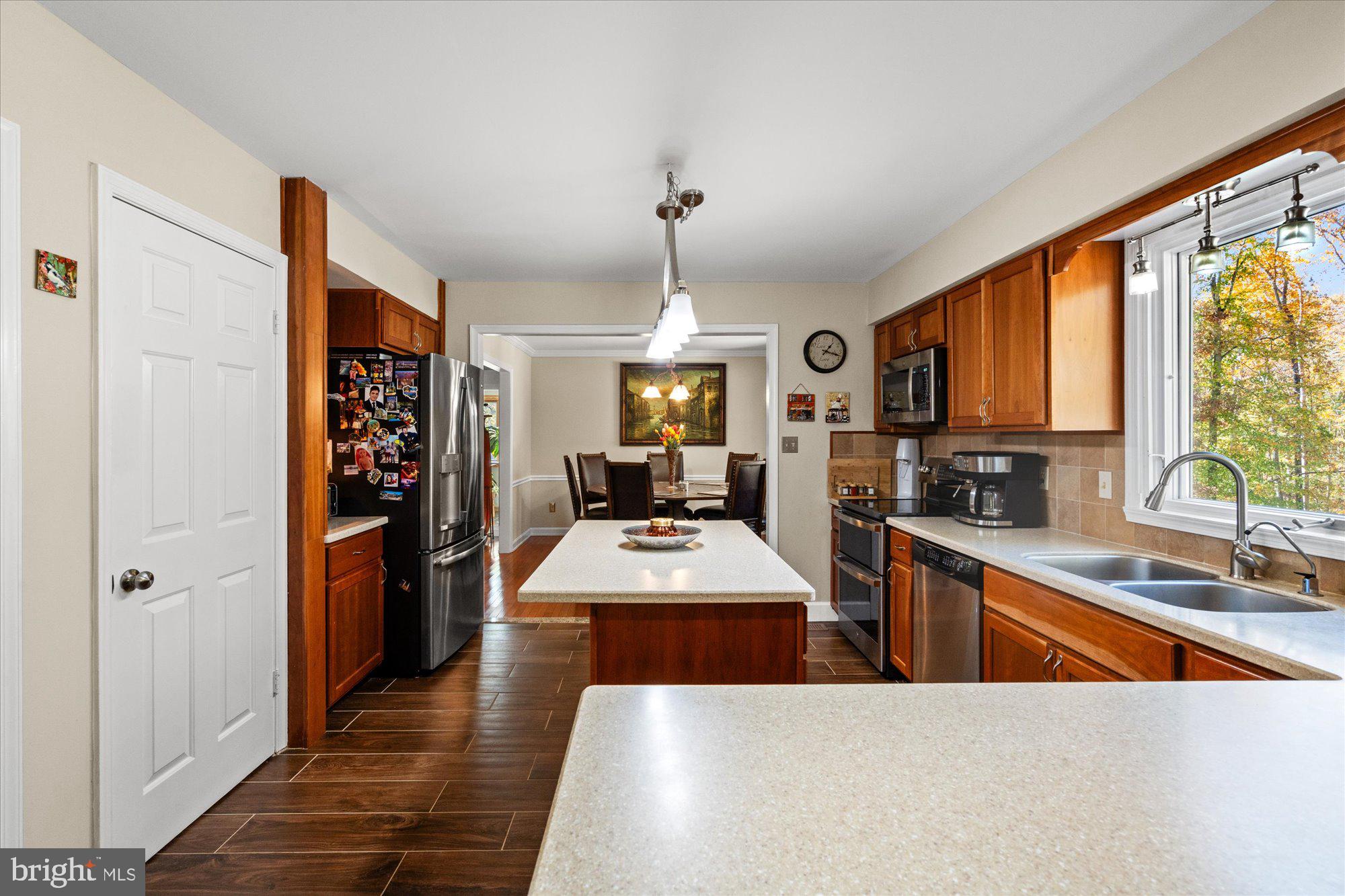 MINNIEVILLE MANOR - Residential