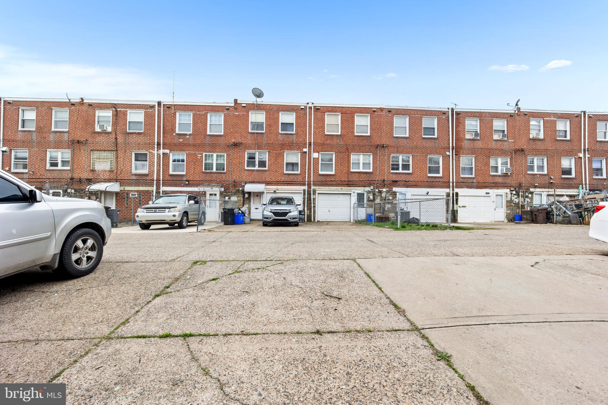 PHILADELPHIA (NORTHWEST) - Residential