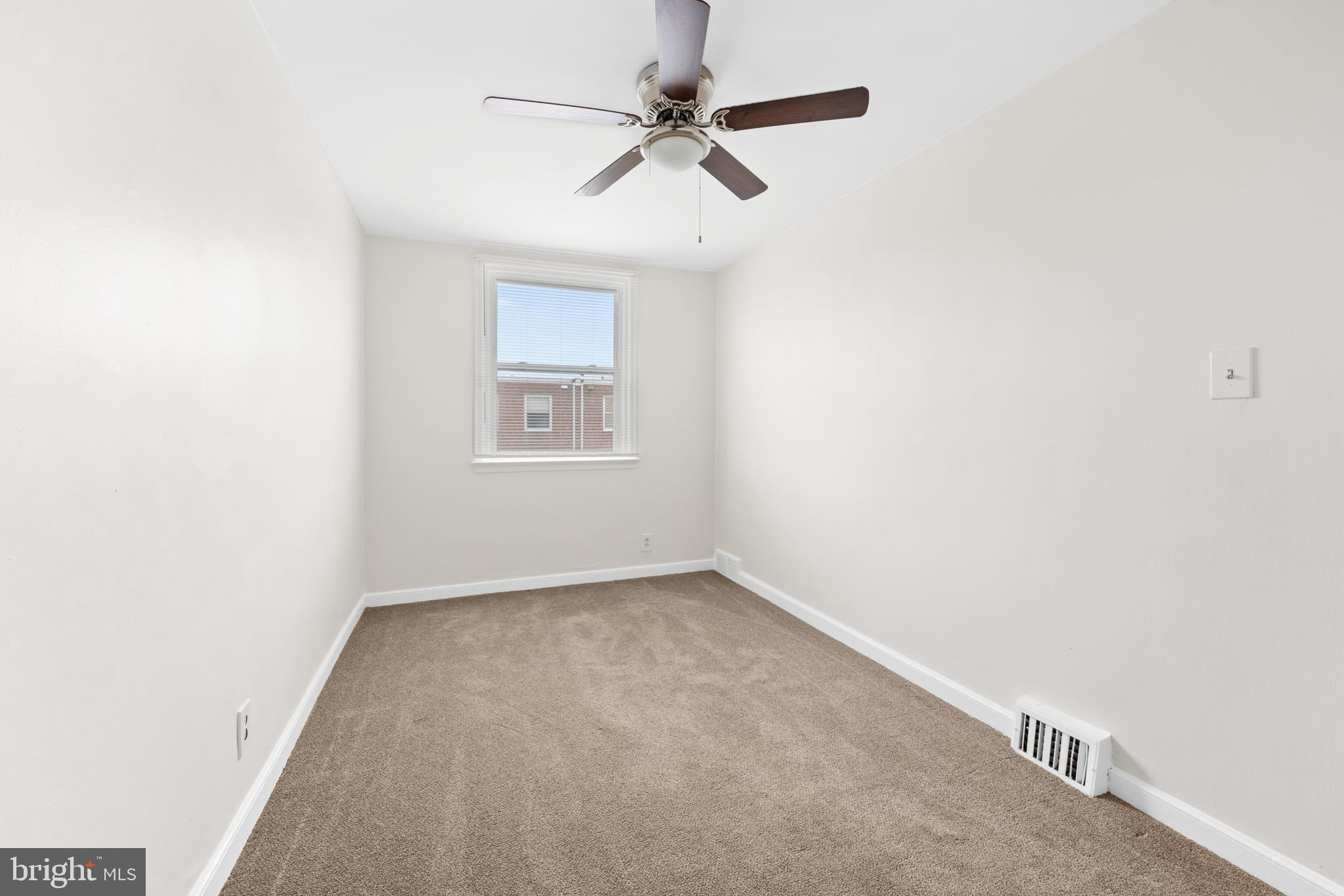 PHILADELPHIA (NORTHWEST) - Residential