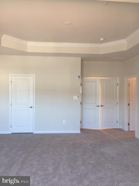 DISCOVERY SQUARE - Residential Lease