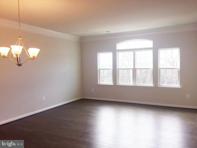 DISCOVERY SQUARE - Residential Lease