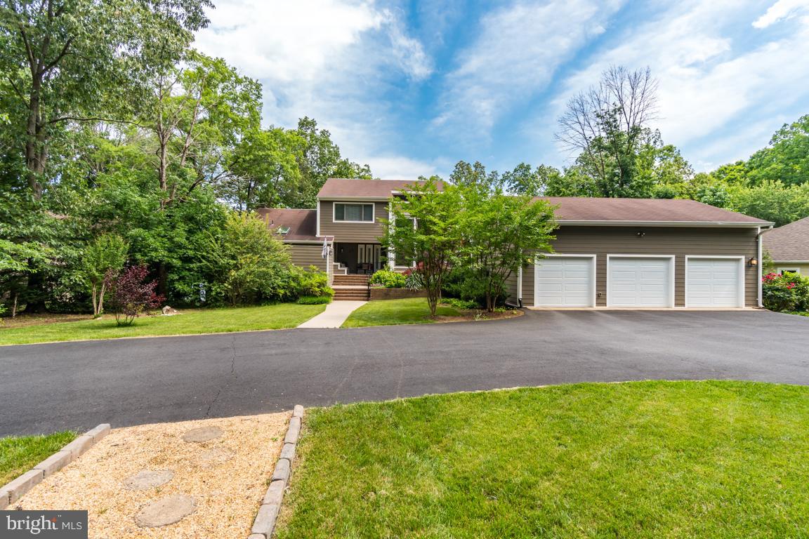 LAKE OF THE WOODS - Residential