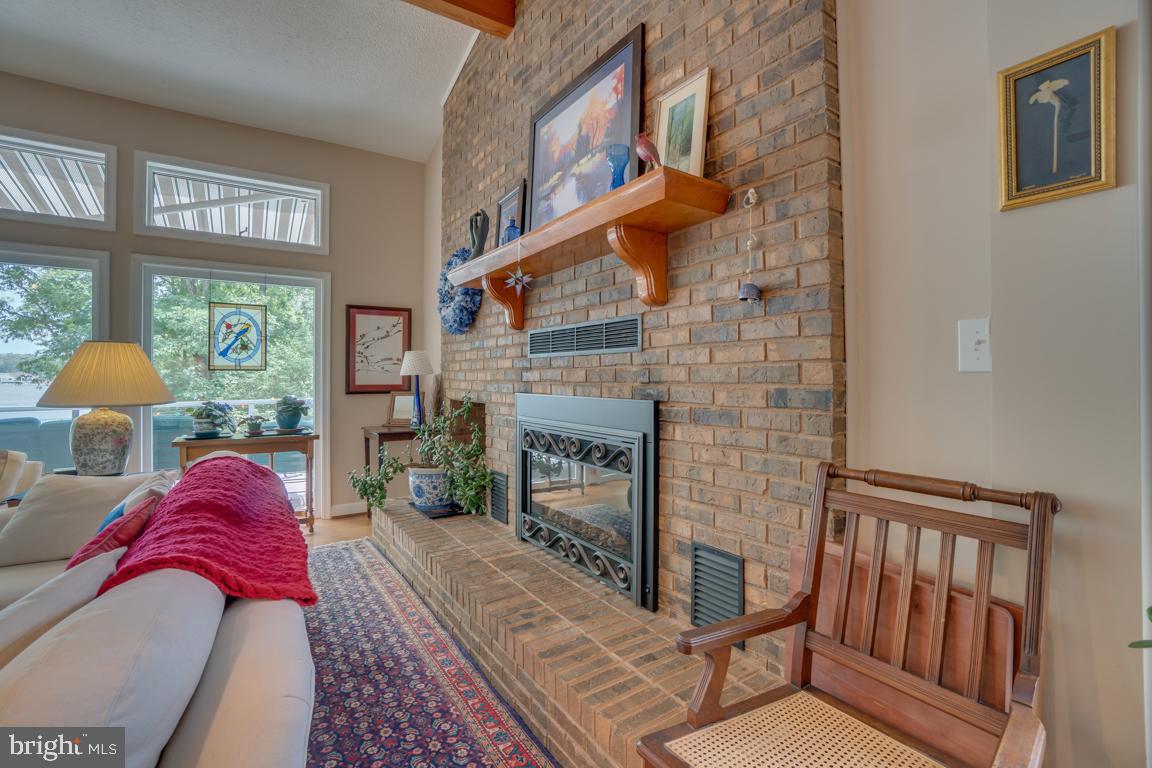 LAKE OF THE WOODS - Residential