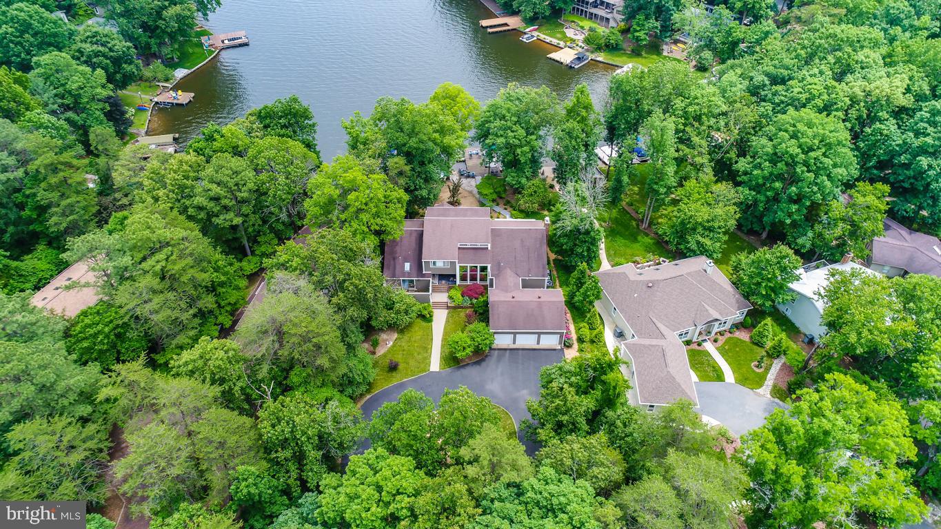 LAKE OF THE WOODS - Residential