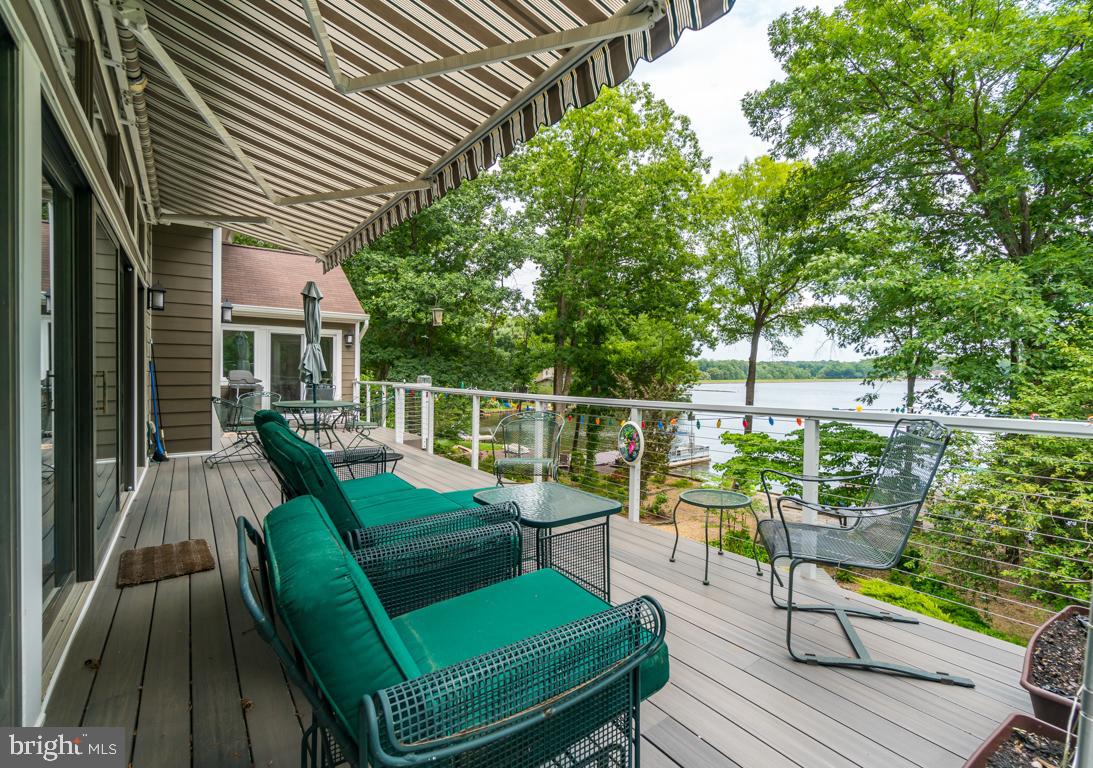 LAKE OF THE WOODS - Residential