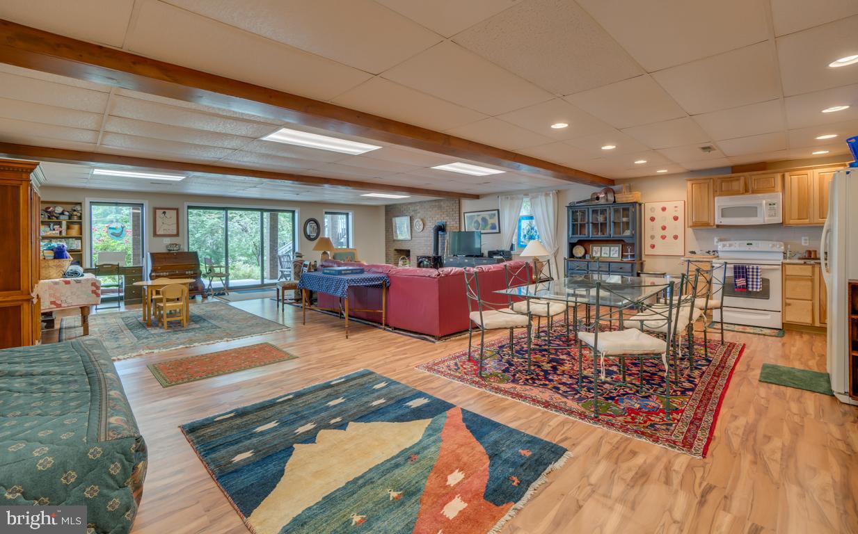 LAKE OF THE WOODS - Residential