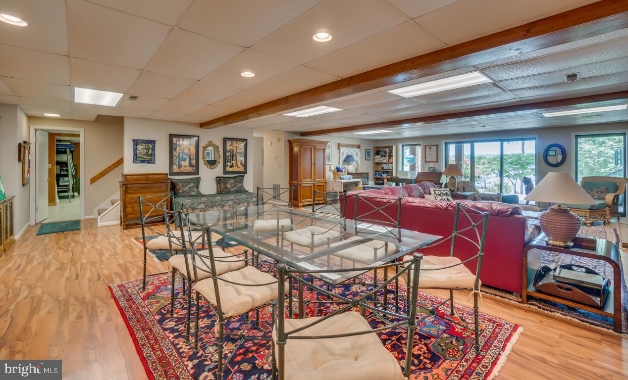 LAKE OF THE WOODS - Residential